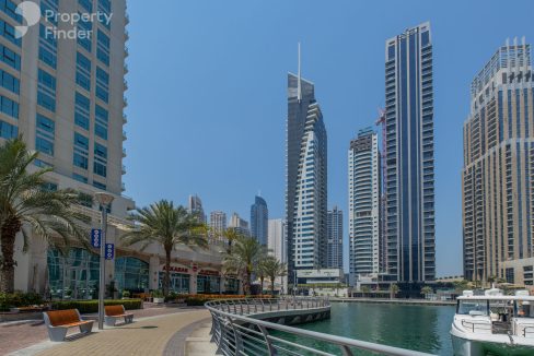 Starling Properties is pleased to offer for sale this beautifu; two bedroom apartment in Bay Central West. 4