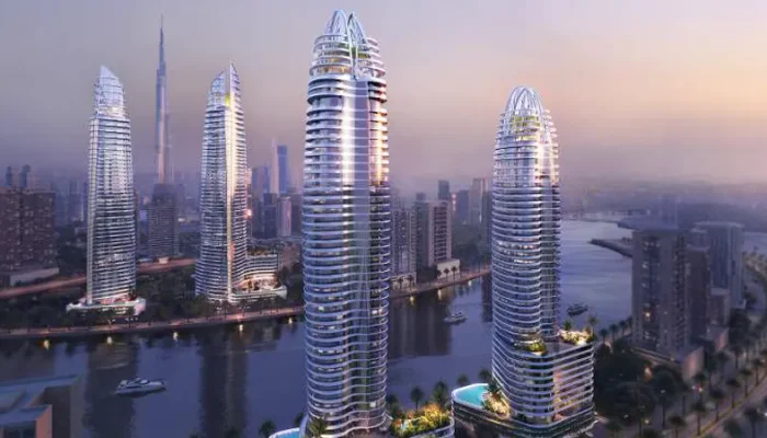Canal Crown at Business Bay, Dubai - Damac Properties 3